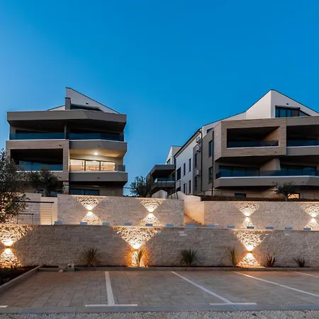 Apartman Minami Banjole Exterior photo